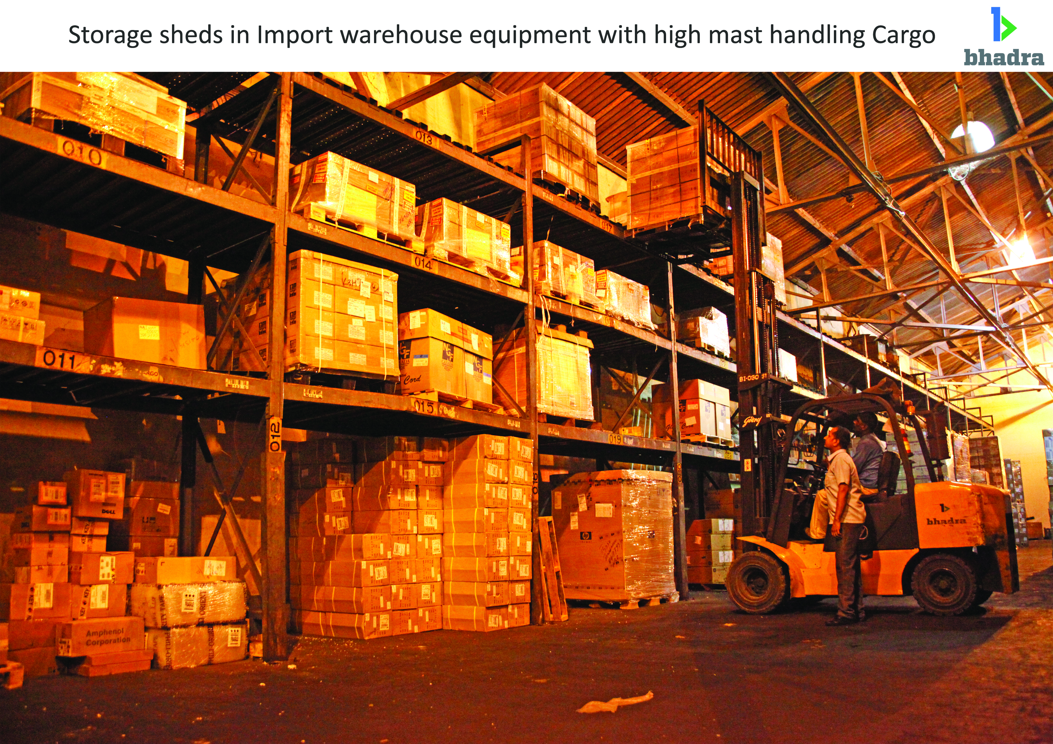 Storage shed in Chennai Imports warehouse with high mast handling ...